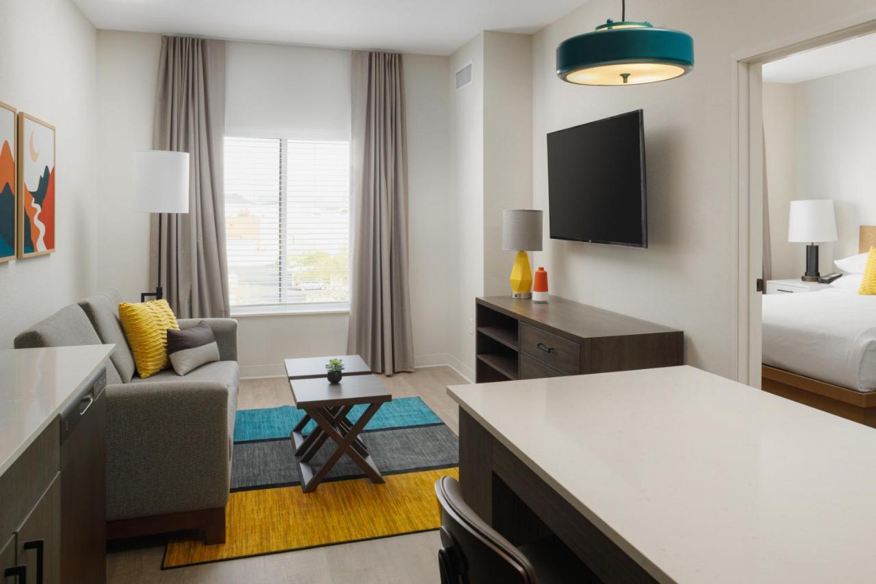 Waterwalk Extended Stay By Wyndham Jacksonville Deerwood Pk Εξωτερικό φωτογραφία