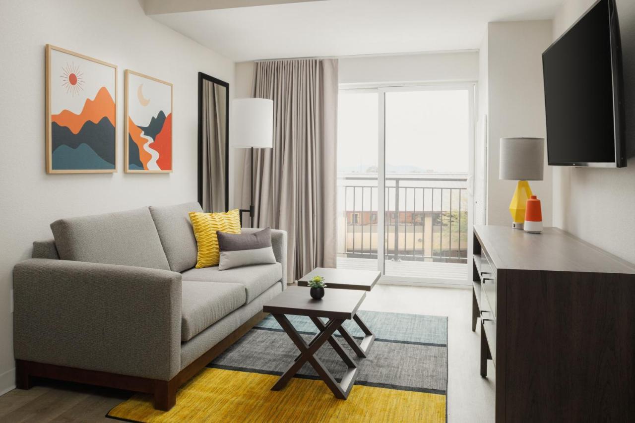 Waterwalk Extended Stay By Wyndham Jacksonville Deerwood Pk Εξωτερικό φωτογραφία