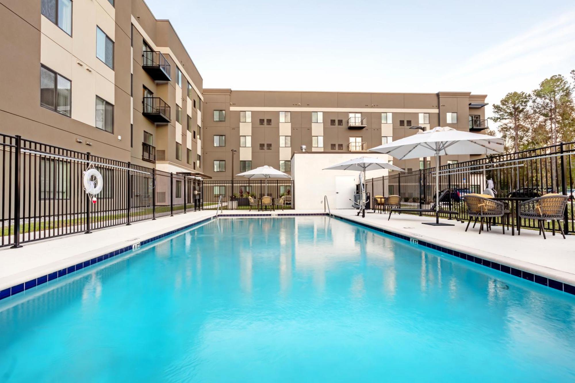 Waterwalk Extended Stay By Wyndham Jacksonville Deerwood Pk Εξωτερικό φωτογραφία