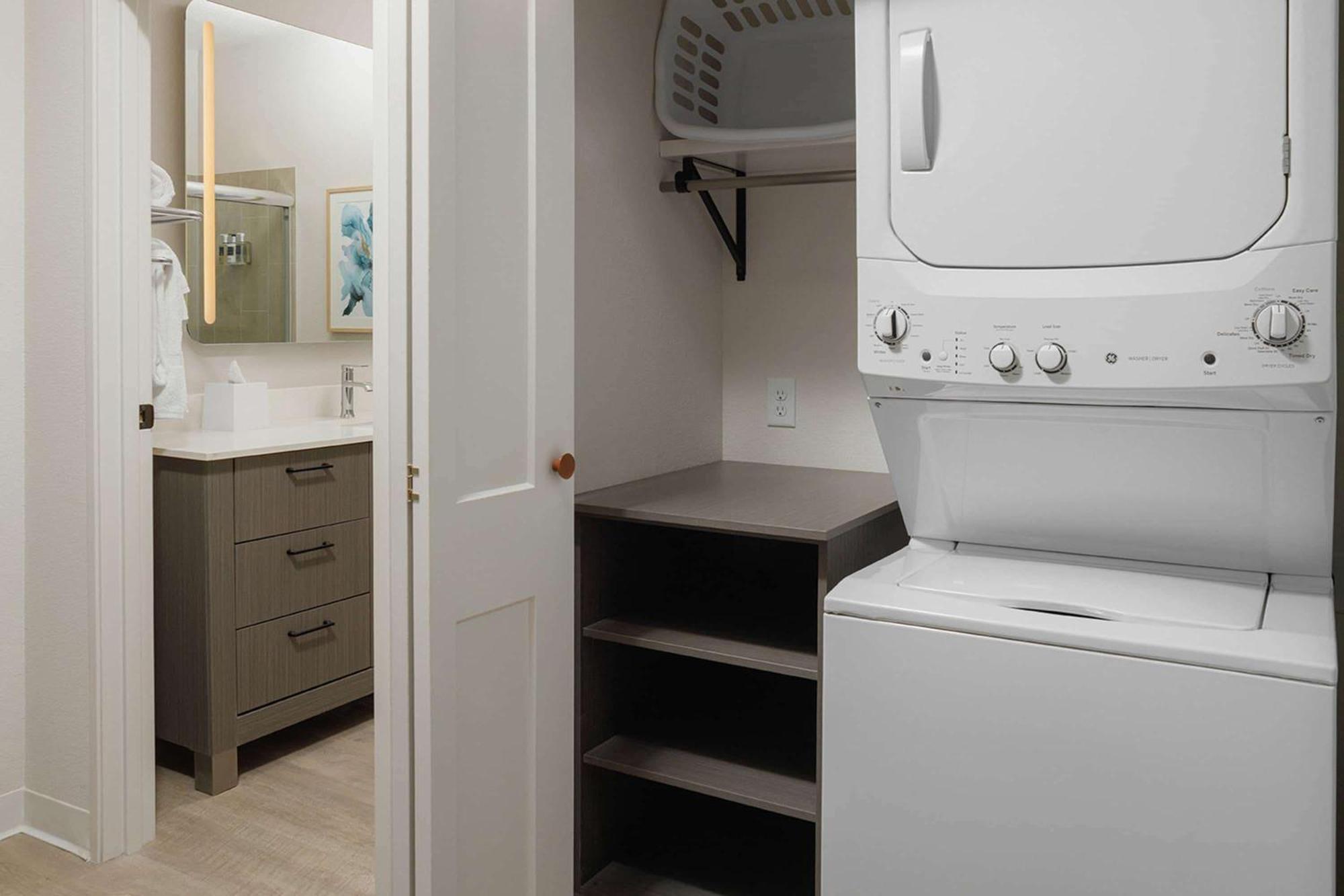 Waterwalk Extended Stay By Wyndham Jacksonville Deerwood Pk Εξωτερικό φωτογραφία