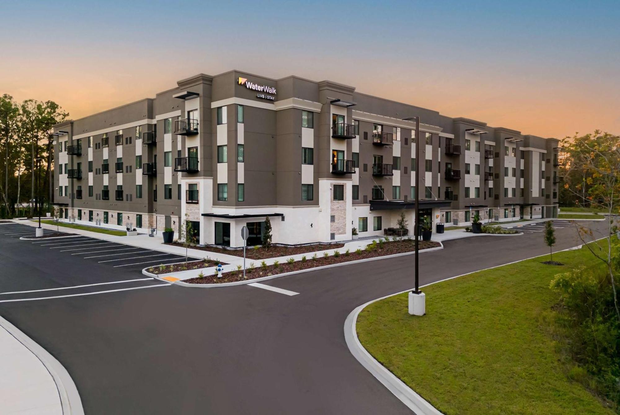 Waterwalk Extended Stay By Wyndham Jacksonville Deerwood Pk Εξωτερικό φωτογραφία