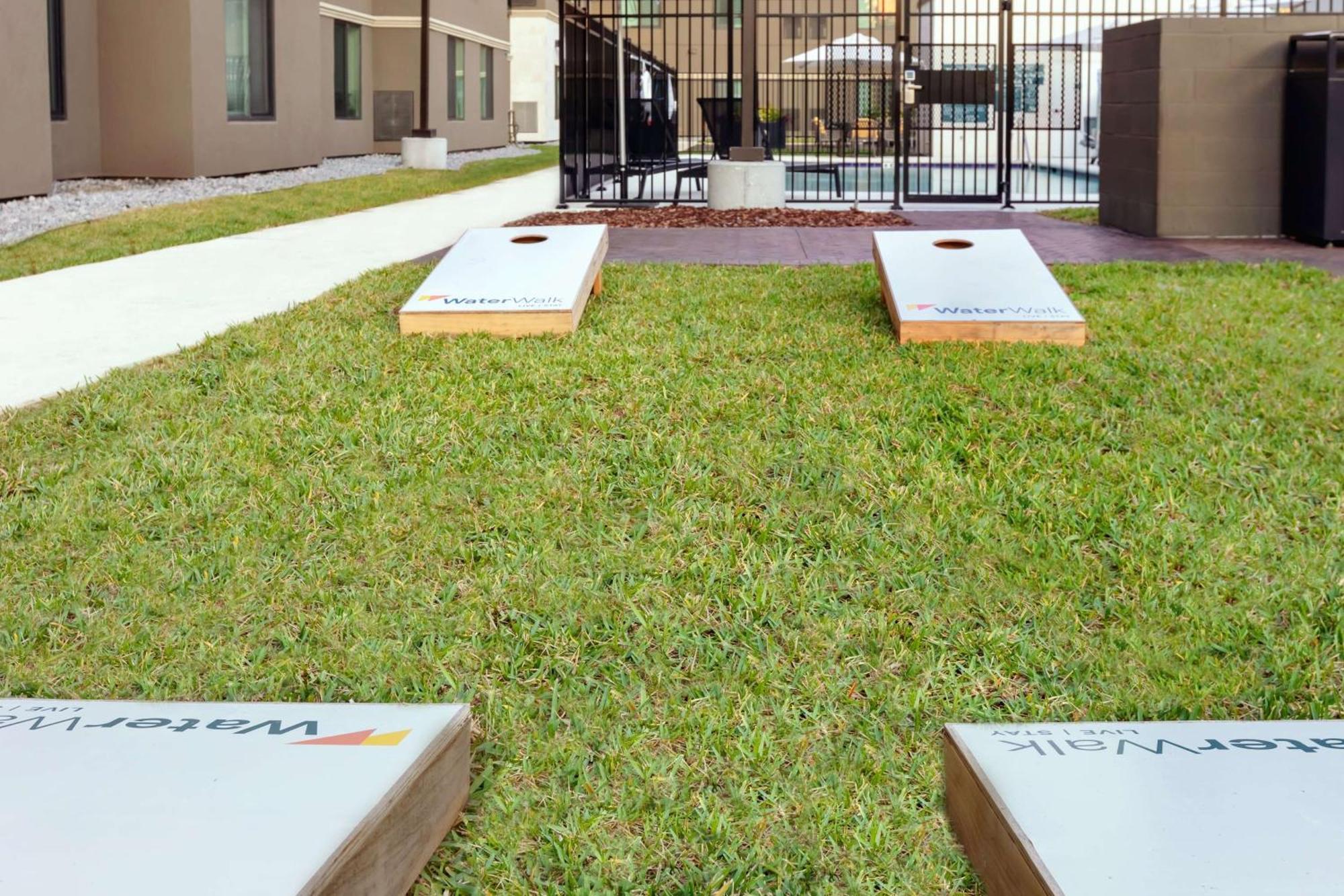 Waterwalk Extended Stay By Wyndham Jacksonville Deerwood Pk Εξωτερικό φωτογραφία